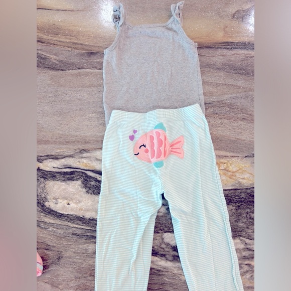 🐠Adorable and Fun 4 piece Summer Infant outfit Bundle! - Size 24 months! 🐟 - Picture 5 of 10